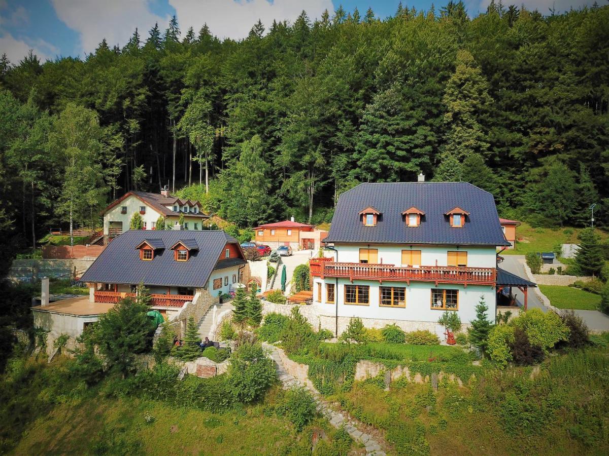 Penzion Bawaria Horní Lomná Esterno foto